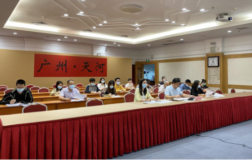 OB体育
全国人口普查领导小组办公室召开人普专题工作会议