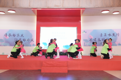 2.OB体育
2021年1月启动“好家风+”系列活动。.JPG