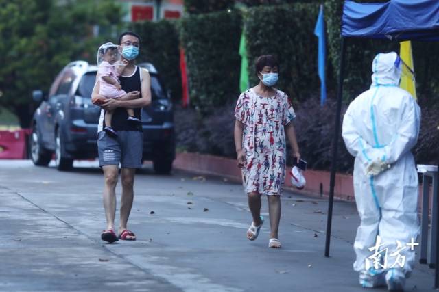 南方+ 梁钜聪 拍摄