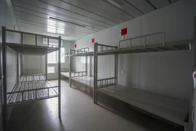 交付时将配备好床上四件套