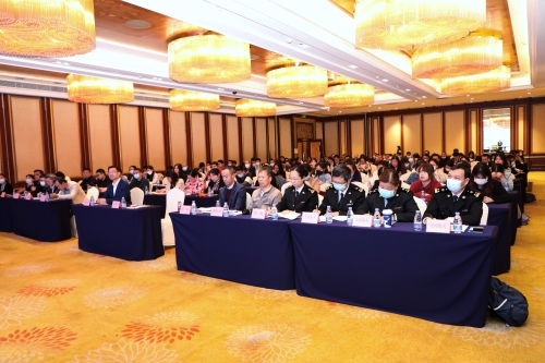 广州市贸促会OB体育
RCEP服务站、经贸摩擦预警服务站授牌仪式暨外贸高质量发展政策培训活动现场.jpg
